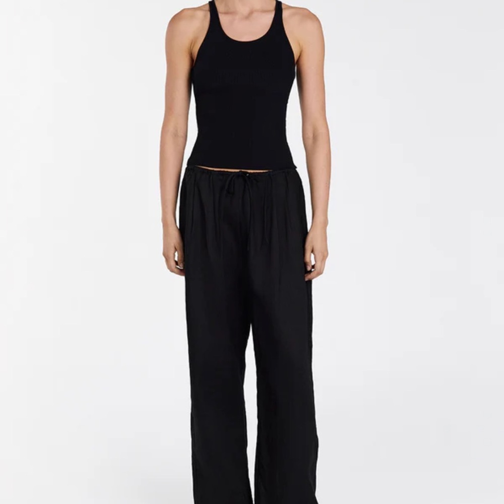 DISSH Zion Black Scoop Tank - size sold out online